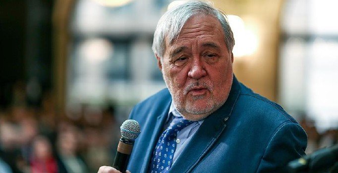 İlber Ortaylı: RTÜK'ün cezalandıracağı şey, yanlış Türkçedir