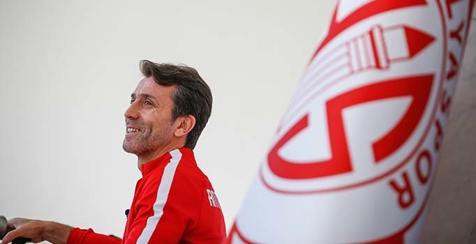 Antalyaspor'da ilk hedef 41 puanı yakalamak