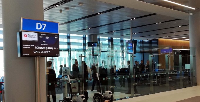  THY, İstanbul Havalimanı'ndan Londra seferlerine başladı