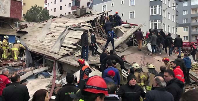 Başsavcılıktan Kartal'da çöken binaya ilişkin açıklama