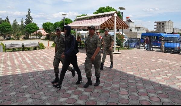 Terör örgütü propagandasından 54 üniversiteliye gözaltı