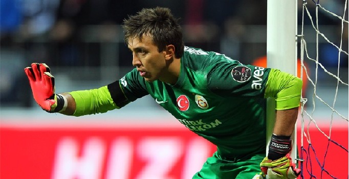 Rıdvan Dilmen: Muslera finalde forma giyemeyecek