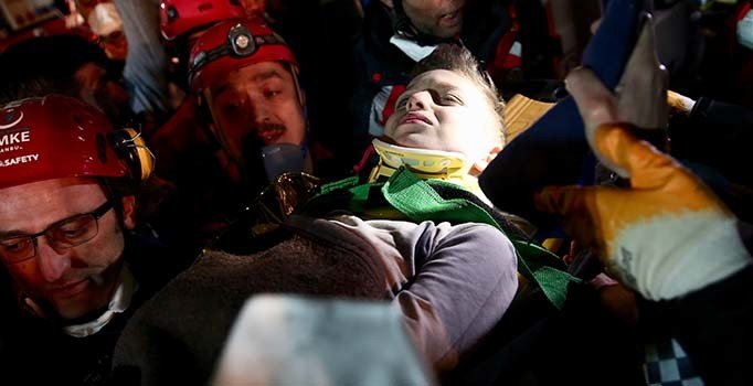 İstanbul Valiliği, Kartal'daki bina faciasında ölen ve yaralananların kimliklerini açıkladı