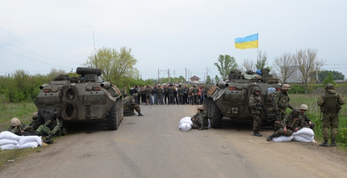 Ukrayna'da ateşkes ihlal edildi: 4 ölü