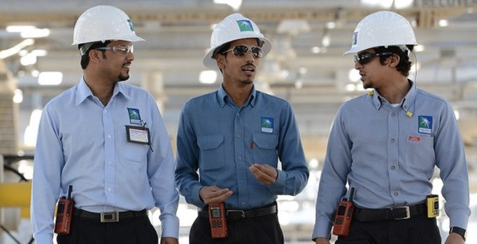 2 trilyon dolarlık petrol şirketi Aramco halka arz planlıyor