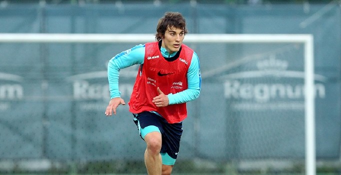 Çağlar Söyüncü Bundesliga ekiplerinden Freiburg'a transfer oldu