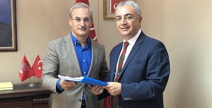 CHP'de bir istifa daha: CHP’yi uzaktan sevmek aşkların en güzeli