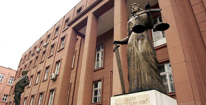 MHP kongre kararı öncesi Yargıtay önünde hareketlilik