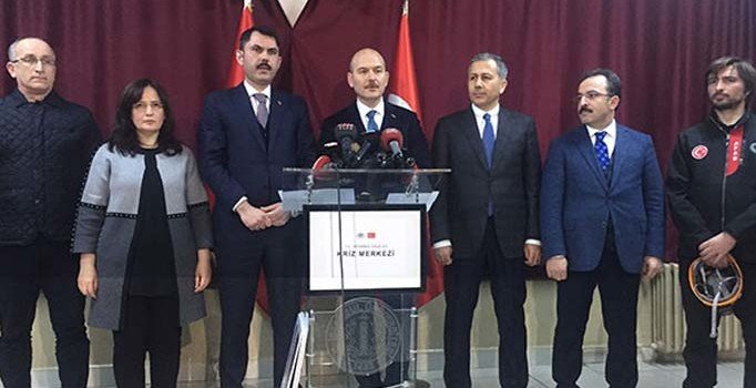 Son dakika! Bakan Kurum: Kartal'da çöken binanın betonunda deniz kumu vardı