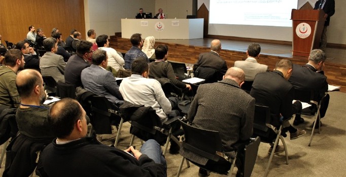 Elazığ’da, ‘Kolorektal Aciller”semineri