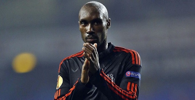 Beşiktaş'tan Atiba'ya yeni sözleşme