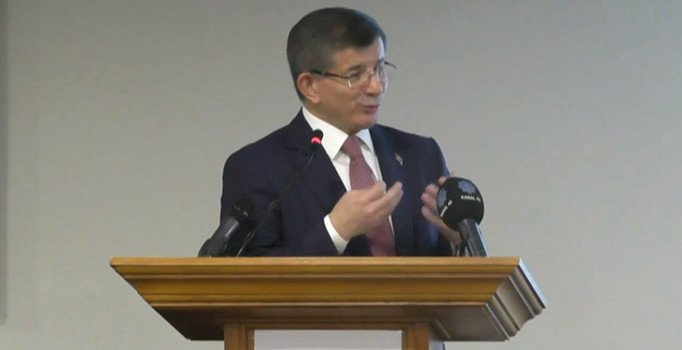 Davutoğlu: Karamsarlık yaygınlaşıyor, bu beni üzüyor