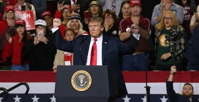 'Duvarsız' bütçeye karşı Trump'tan 'ulusal acil durum' hamlesi