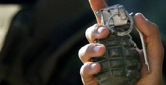 Afganistan'da düğüne el bombası atıldı: 20 yaralı