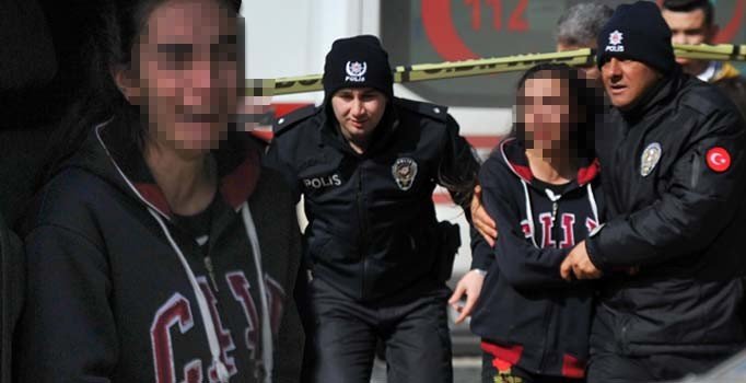 Ankara'da koca cinneti! Eşini çocuklarının önünde öldürdü
