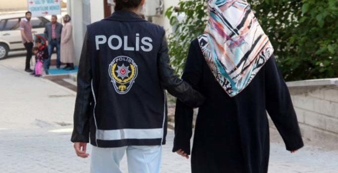 FETÖ'ye art arda operasyon: 304 gözaltı