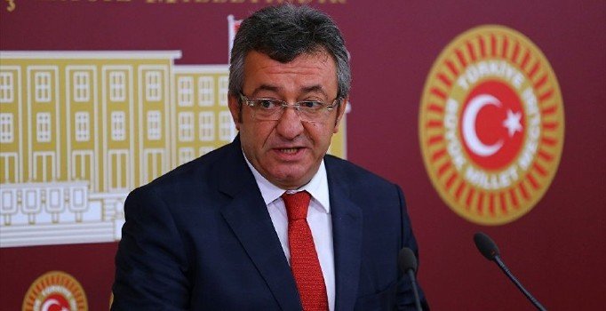 CHP'den 'YSK'ya hükümete teslim oldu' iddiası