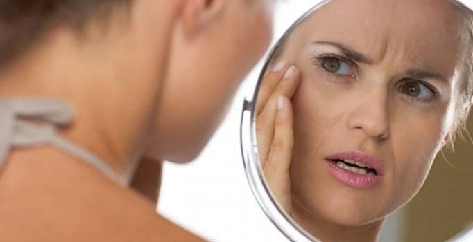 Hızlı yaşlanmanın 3 belirtisi nedir? Yaşlanma belirtilerine dikkat...