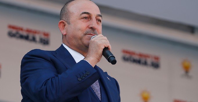 Çavuşoğlu: Kıbrıs etrafında 2 gemiyle sondaja başlıyoruz