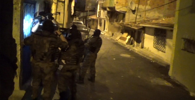 DHKP-C sempatizanı gaspçılara şafak baskını