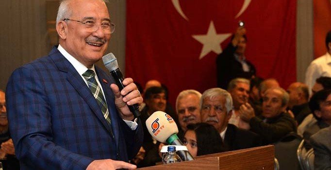 Burhanettin Kocamaz’ın DP’den adaylığı kabul edildi