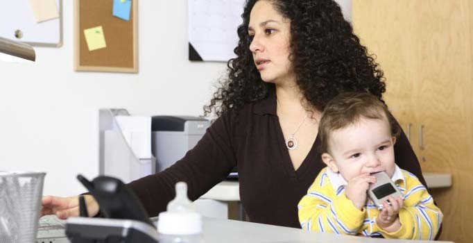 İŞKUR yarım çalışma ödeneği nedir? Çalışan anneler yarım çalışma ödeneğine nasıl başvurulur?