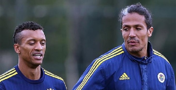 Fenerbahçe'de yaprak dökümü başladı: Portekizli eşyalarını topladı