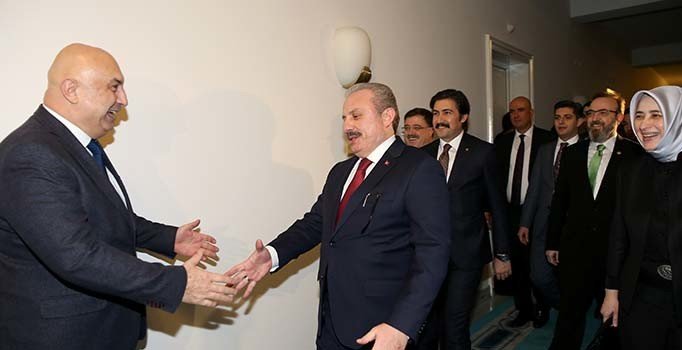 Meclis Başkan adayı Şentop'tan parti gruplarına ziyaret