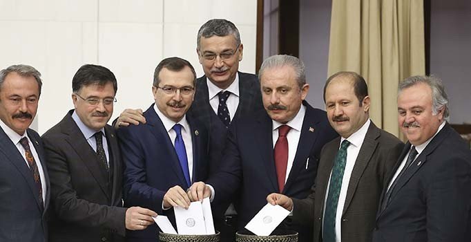 Meclis Başkanlığı seçimleri tamamlandı: Mustafa Şentop