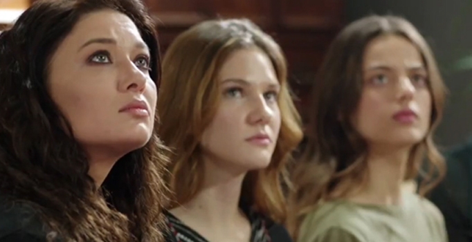 Alina Boz ve Leyla Tanlar'la gurur duyuyorum!