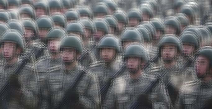 Kara Kuvvetleri'nde FETÖ operasyonu: 67'si muvazzaf 101 gözaltı