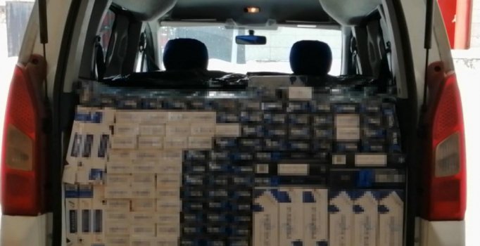 İran sınırında 7 bin 90 paket kaçak sigara ele geçirildi