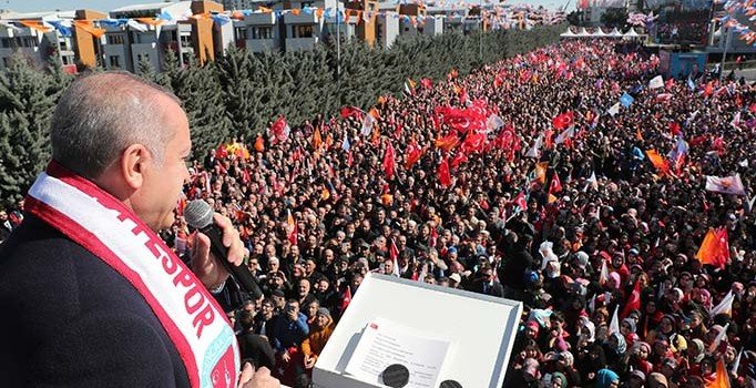 Erdoğan: Kiranızı veriyoruz, yeter ki bu evler boşalsın