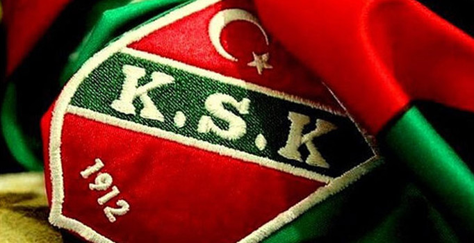 Karşıyaka'da kayyum tehlikesi yaşanıyor