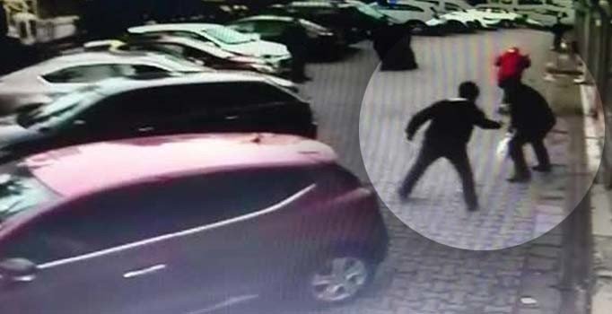 Ümraniye'de sokak ortasında silahlı saldırı | Video