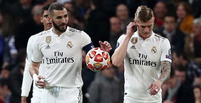 Ajax Real Madrid'i eledi, Tottenham Dortmund'u