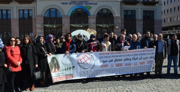 Suriye’deki tutsak kadın ve çocuklar için bir araya geldiler