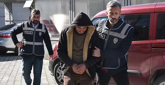 Samsun'da alkollü koca dehşeti: Eşini bıçaklayarak ağır yaraladı