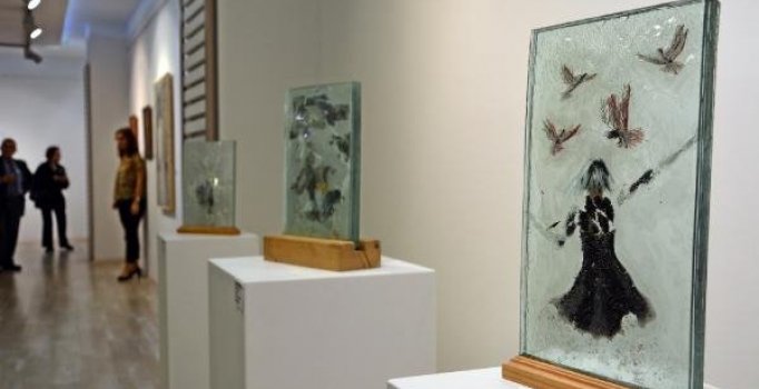 20 sanatçıdan kadına yönelik şiddete karşı anlamlı sergi