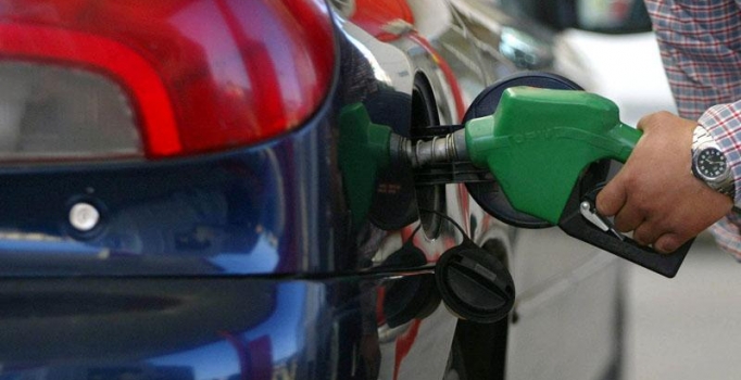 Üç akaryakıt devine soruşturma açıldı