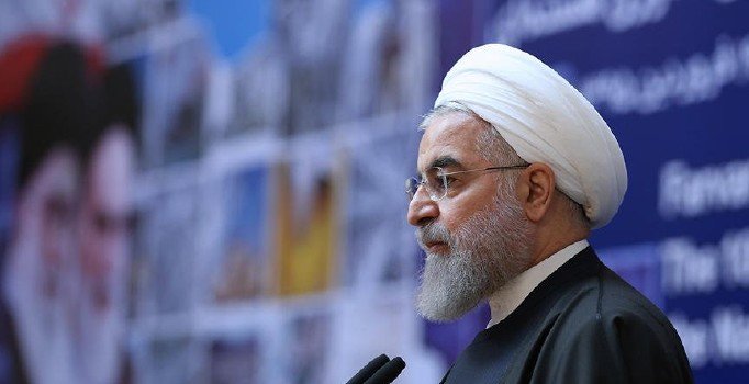 Ruhani: Bazı ülkeler hala İran ile müzakerenin peşinde