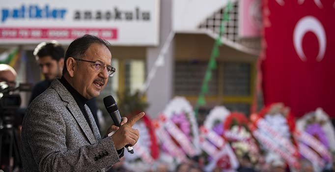 Mehmet Özhaseki: CHP'den 10 bin lira daha geldi, onunla da döner dağıtacağım