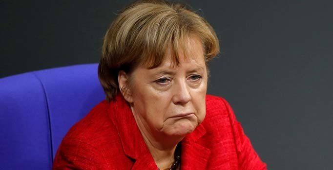 Merkel Brexit anlaşmasının yeniden müzakere edilmesine karşı