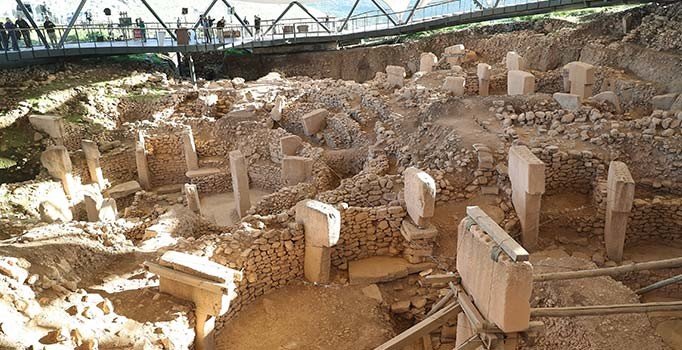 Zeugma ve Göbeklitepe figürleri takı oluyor