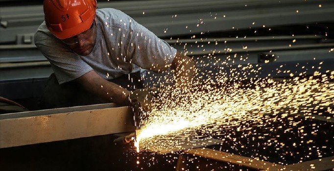 2018'de ekonomi yüzde 2,6 oranında büyüdü