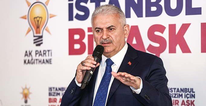 Binali Yıldırım: Kağıthane'ye 3 metro geliyor