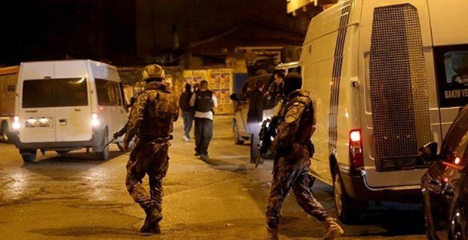 Kocaeli'de PKK propagandası yapanlara baskın