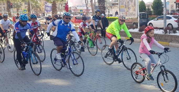 Nazilli’de Çanakkale Şehitleri Anısına Bisiklet Kupası düzenlendi