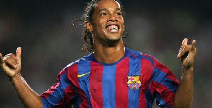 Son dakika! Ronaldinho futbolu bıraktı