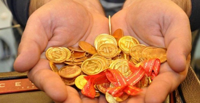 Gram altın 247 lira seviyelerinde